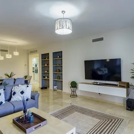 Heavean Garden Flat * Estepona