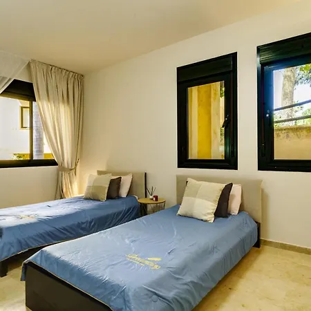 Apartment Heavean Garden Flat Estepona