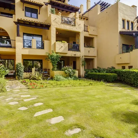 Heavean Garden Flat Apartment *
