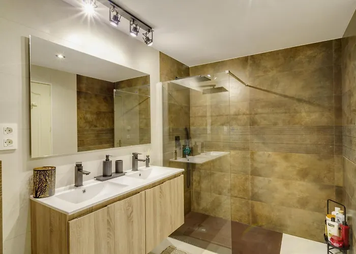 Heavean Garden Flat 아파트