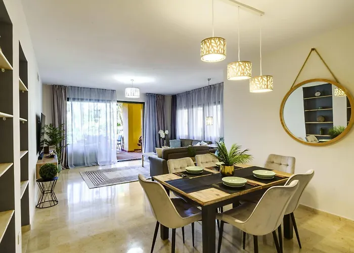 Heavean Garden Flat Appartement Estepona