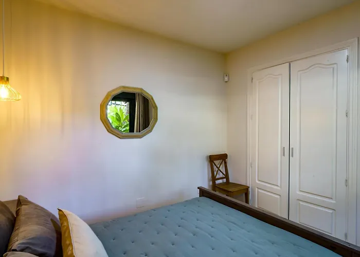 Heavean Garden Flat *